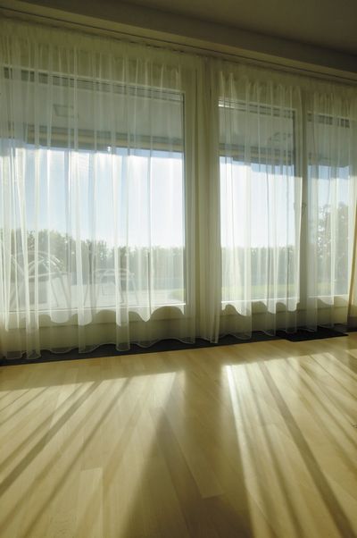 Tende arricciate, Room shot