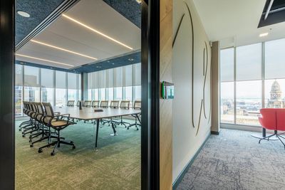 Tende a rullo, SG 4960, Versascreen 1-10%, Virgin Money, Glasgow, Scotland, United Kingdom