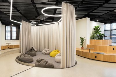 Tende arricciate, SG 6100, Colorama 2 Multicolour, HUBB Biologiezentrum Universität Wien, Vienna, Austria