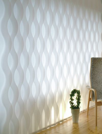 Tende a strisce verticali, Vertical Waves