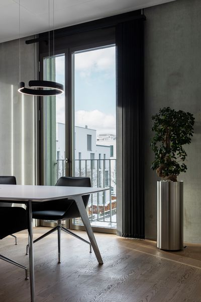 Tende a strisce verticali, SG 2960, Colorama 2, Office, Bern, Switzerland