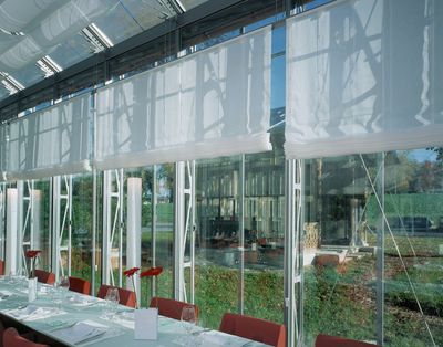 Tende a pacchetto, SG 2120, Colorama 1, Room shot "Paul Klee Zentrum - Restaurant Schöngrün", Berne, Switzerland