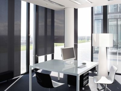 Tende a rullo, Multiscreen 1-10%, Room shot "Office Rooms Kranhaus", Cologne, Germany