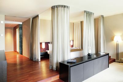 Tende arricciate, Customer Fabrics, Room shot "Hotel Park Weggis", Switzerland, Recess