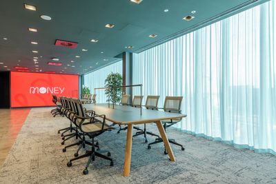 Tende arricciate, SG 5600, Colorama 1, Virgin Money, Glasgow, Scotland, United Kingdom