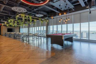 Tende a rullo, SG 4910, Versascreen 1-10%, Virgin Money, Glasgow, Scotland, United Kingdom